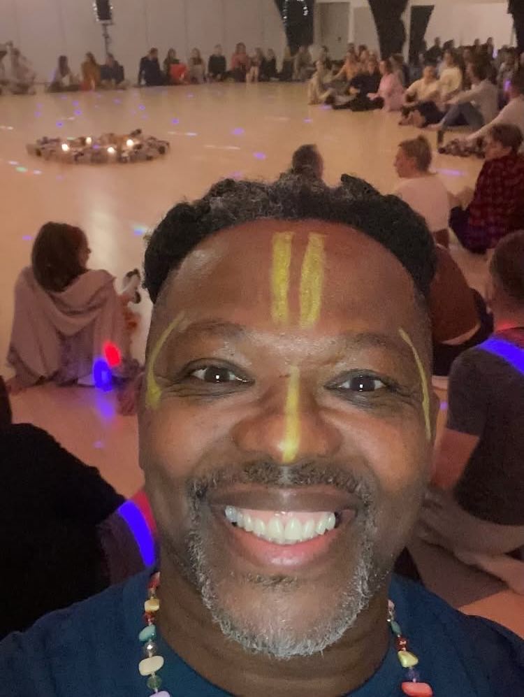 Kakaoceremoni og Ecstatic Dance: Lindis ærlige oplevelse med Ecstatic Flow